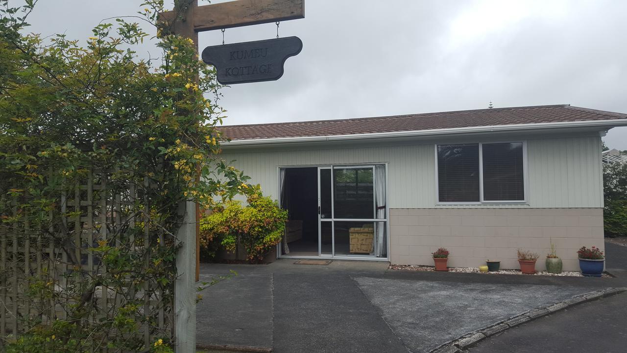 Bed and Breakfast Kumeu Kottage Exterior foto